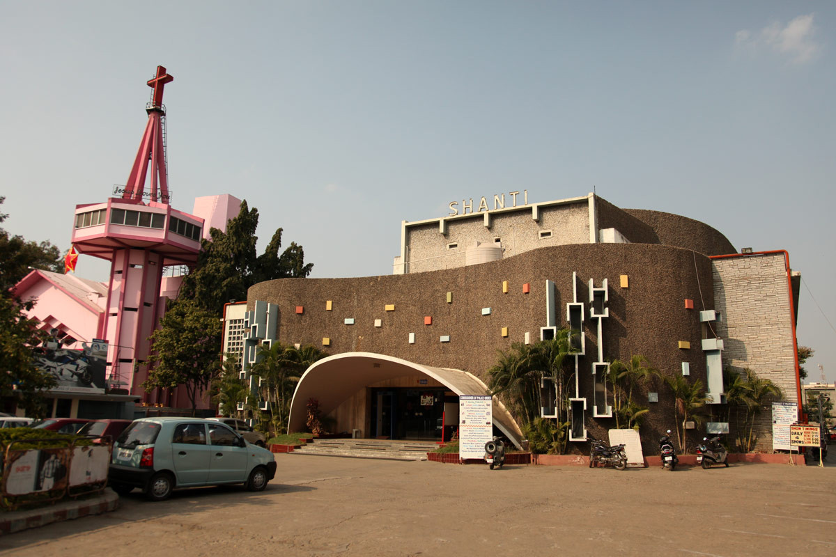 <span style="color:white">Shanti, Hyderabad, 2009</span>